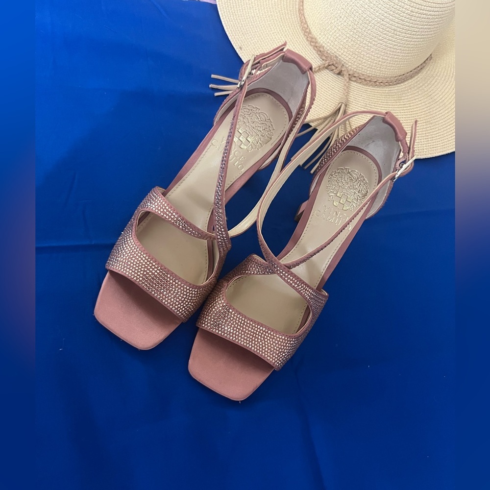 VINCE CAMUTO rose gold shoes